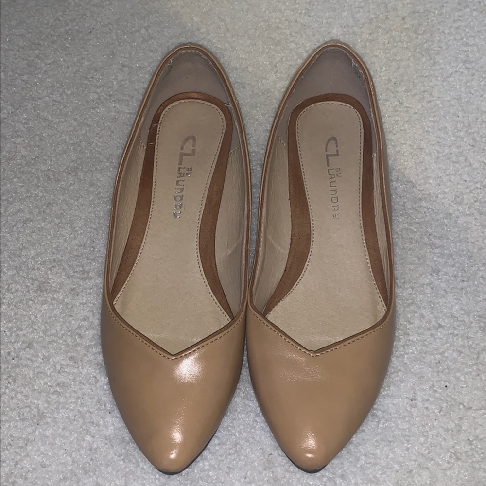 Chinese Laundry Tan Flats